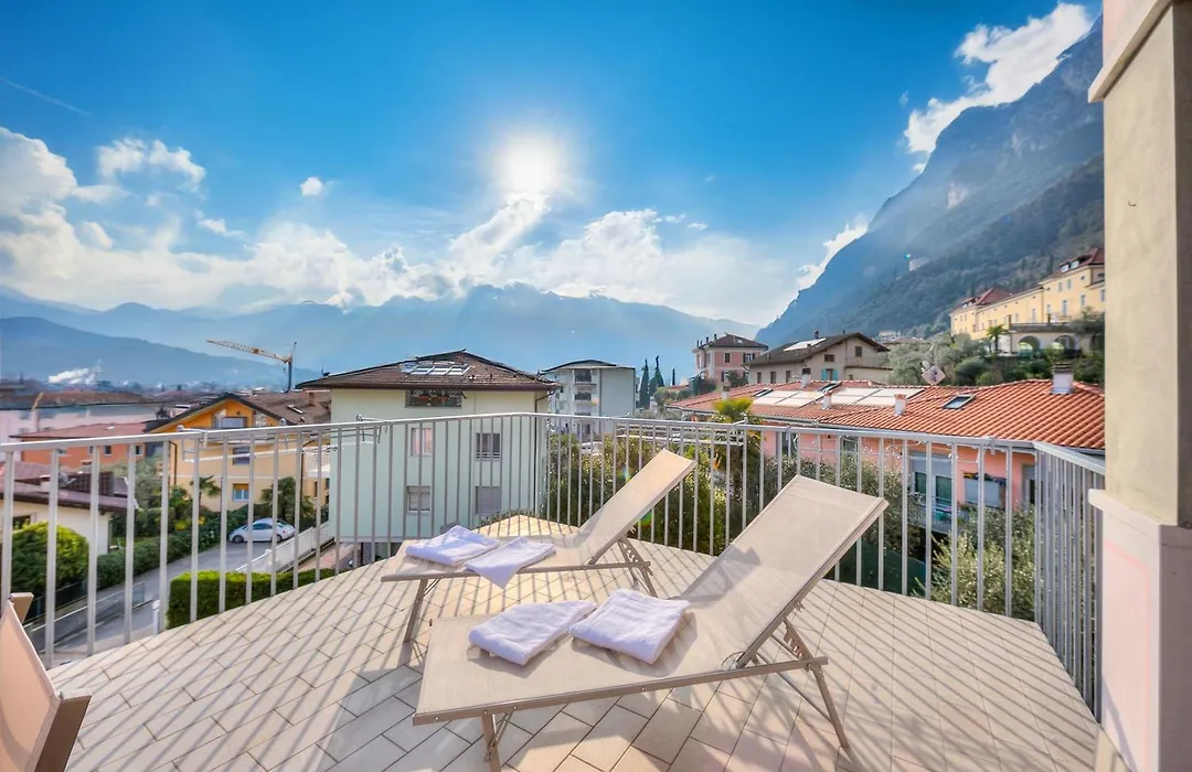 Casa Palmaverde Few Min From Lake - Happy Rentals-1